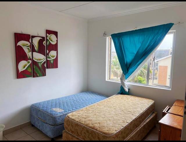 2 BEDROOM APARTMENT FOR SALE IN MARGATE BEACH